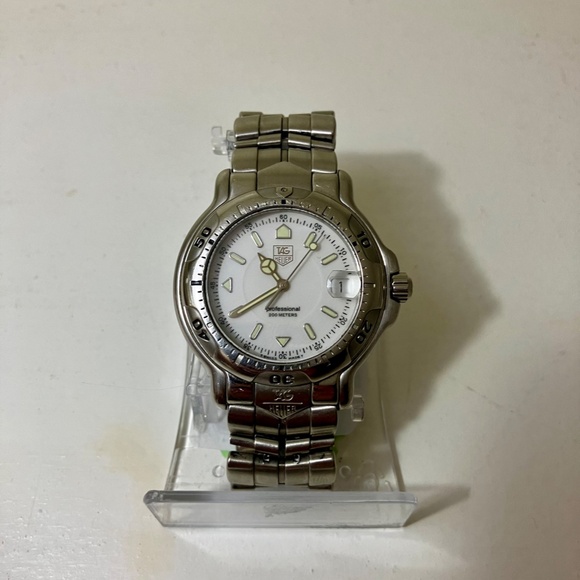 Tag Heuer 6000 Pure White Dial - Picture 1 of 9